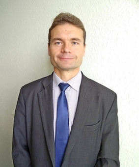 Vadim V.  Gudel