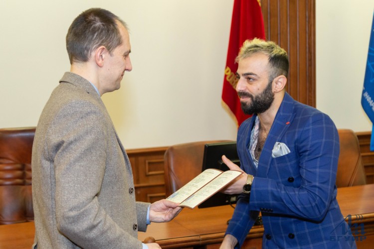 Выпускникам аспирантуры БГУИР вручили дипломы исследователя