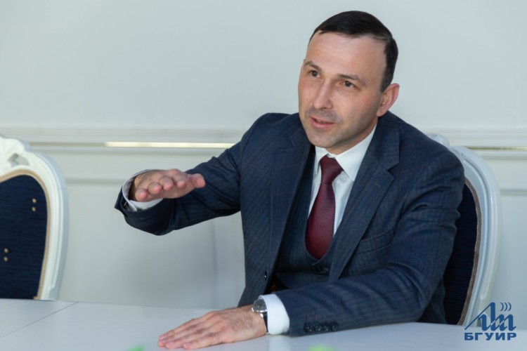 Ректор БГУИР Вадим Богуш