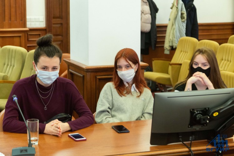 Диалоговая площадка в БГУИР по вопросу внесения изменений в Конституцию Республики Беларусь