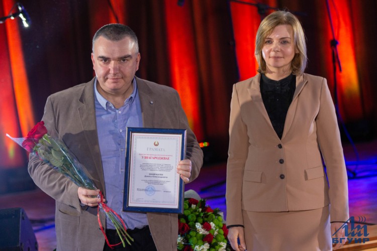 Награждение ко Дню науки в Национальной академии наук