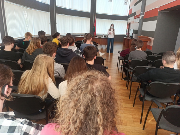 Встреча студентов общежития №4, с врачом-гинекологом УЗ «33-я городская студенческая поликлиника г. Минска»