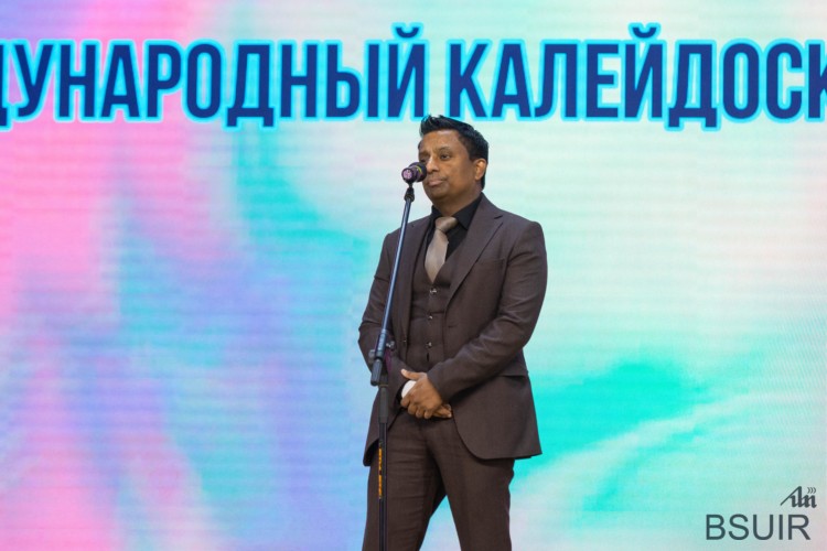 Фестиваль «Международный калейдоскоп дружбы» открылся в БГУИР