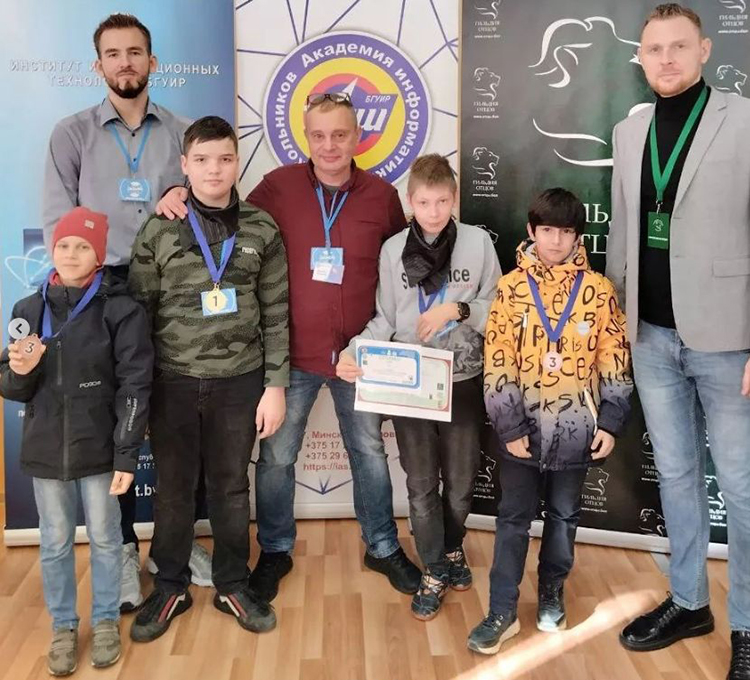 Слушатели АИШ при БГУИР стали призёрами Республиканского турнира «Амперка-2022»