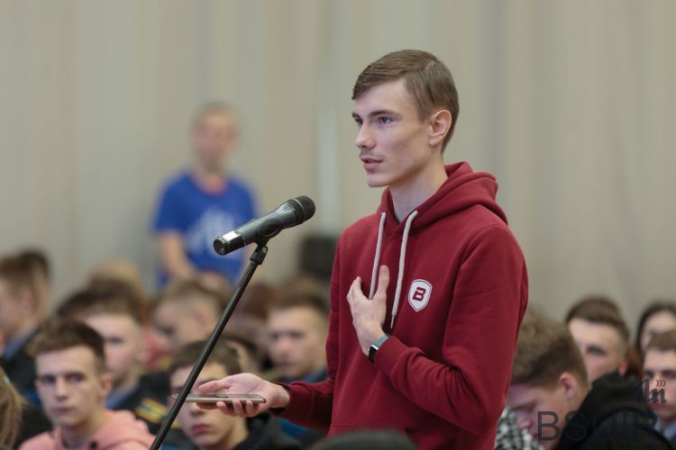 Алексей Талай выступил перед студентами
