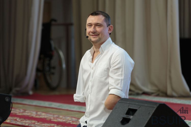 Алексей Талай выступил перед студентами