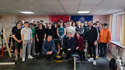 В студенческом городке БГУИР состоялись соревнования по пауэрлифтингу