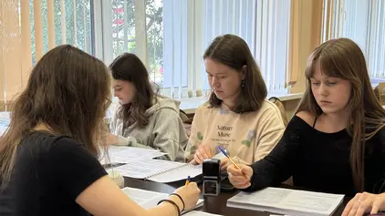 Трудовые отряды продолжают свою работу в студенческом городке БГУИР