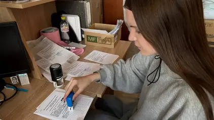 Бойцы трудового отряда &laquo;Маяк&raquo; помогают абитуриентам и студентам БГУИР